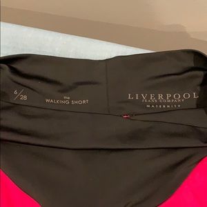 Liverpool Jean company maternity shorts